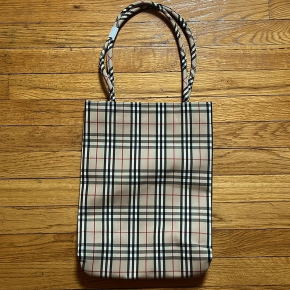Burberry Vintage Tan Check Shopper Tote Bag. Small. 36x28cm - Brand New - Picture 8 of 10